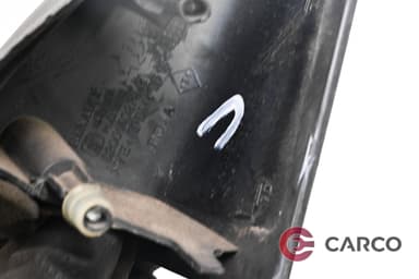 Капаче огледало ляво за RENAULT MEGANE II седан (LM0/1_) 2.0 (2003)