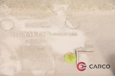 Интериорна лайсна лява 7701057223 за RENAULT MEGANE II Coupé-Cabriolet (EM0/1_) 2.0 (2003 - 2009)