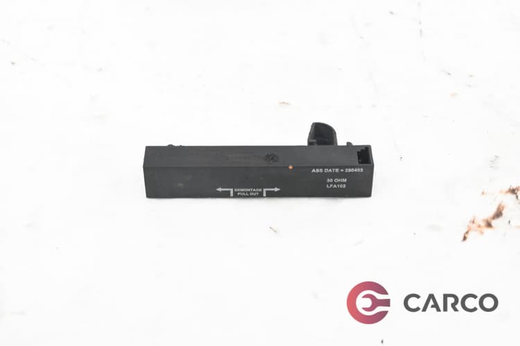 Усилвател антена 8200082278 за RENAULT MEGANE II Coupé-Cabriolet (EM0/1_) 2.0 (2003 - 2009)