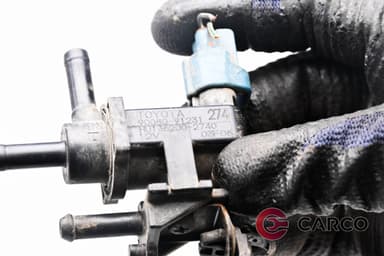 Вакуум клапан 90080 91231 за TOYOTA AVENSIS Combi (T25) 1.8 (2003 - 2008)
