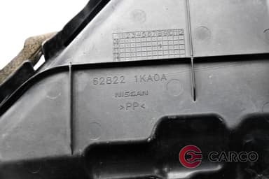 Екстериорна лайсна 62822 1KA0A за NISSAN JUKE (F15) 1.6 (2010)