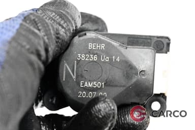 Моторче клапа парно 38236 Ua 14 ЕАМ501 за MERCEDES-BENZ S-CLASS седан (W220) S 500 (1998 - 2005)