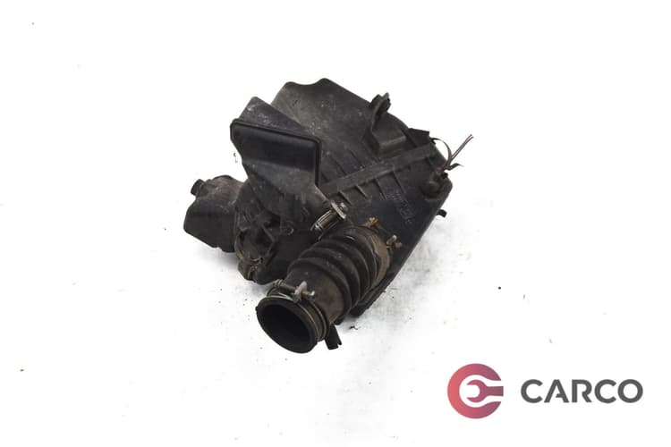 Кутия въздушен филтър за TOYOTA COROLLA Liftback (_E11_) 2.0 D (CE110) (1997 - 2002)