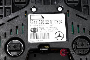 Плафон 211 820 22 01 за MERCEDES-BENZ E-CLASS седан (W211) E 320 CDI (211.026) (2002 - 2009)