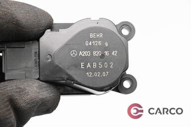Моторче клапа парно A2038201642 53 за MERCEDES-BENZ CLS (C219) CLS 320 CDI (219.322) (2004 - 2011)