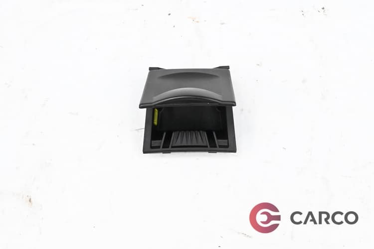 Пепелник за CITROEN C4 I (LC_) 1.4 16V (2004 - 2011)