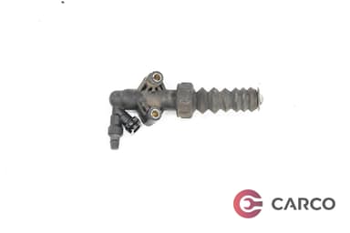 Долна помпа съединител за CITROEN C4 I (LC_) 1.4 16V (2004 - 2011)