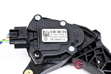 Педал газ 180108467R за DACIA DUSTER Facelift II 1.0i LPG (HM) 4WD (2017)