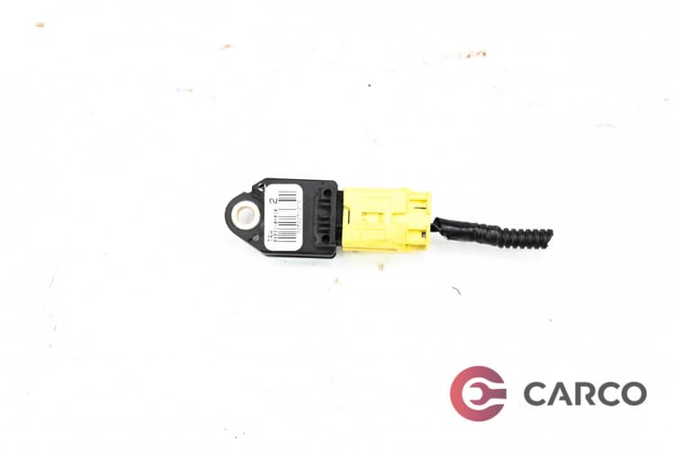Сензор AIRBAG 89831 0H010 за TOYOTA YARIS/VITZ Facelift (SCP9_, NSP9_, KSP9_, NCP9_, ZSP9_) 1.33 VVT-i (2005)