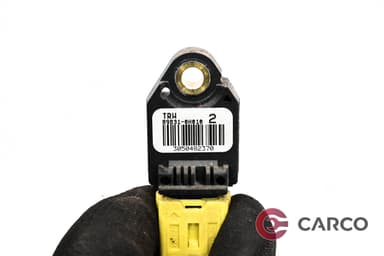 Сензор AIRBAG 89831 0H010 за TOYOTA YARIS/VITZ Facelift (SCP9_, NSP9_, KSP9_, NCP9_, ZSP9_) 1.33 VVT-i (2005)