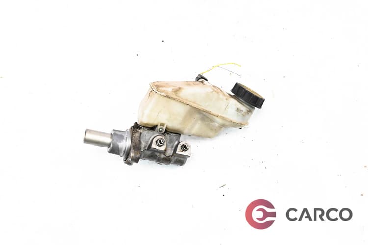 Спирачна помпа с казанче за TOYOTA YARIS/VITZ Facelift (SCP9_, NSP9_, KSP9_, NCP9_, ZSP9_) 1.33 VVT-i (2005)