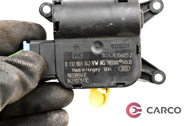 Моторче клапа парно 1K1.907.511C за VW GOLF V (1K1) 2.0 SDI (2003 - 2009)