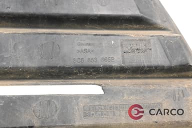 Екстериорна лайсна в броня лява 3C8 853 665B за VW PASSAT CC (357) 2.0 TDI (2008 - 2012)