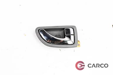 Вътрешна дръжка задна дясна за KIA SORENTO I (JC) 2.5 CRDi (2002)