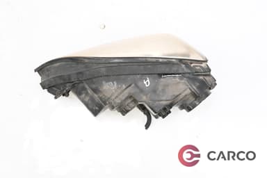 Фар десен за KIA SORENTO I (JC) 2.5 CRDi (2002)