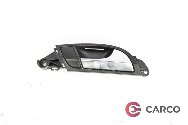 Вътрешна дръжка задна дясна за AUDI Q7 (4L) 3.0 TDI (2006 - 2015)
