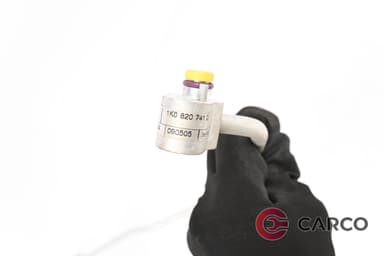 Тръбичка климатик 1К0 820 741 за VW GOLF PLUS (5M1, 521) 1.6 FSI (2005 - 2013)