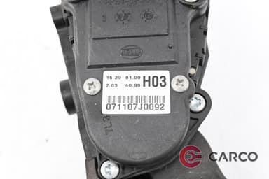 Педал газ 071107J0092 за HYUNDAI i30 CW (FD) 1.6 CRDi (2007 - 2012)