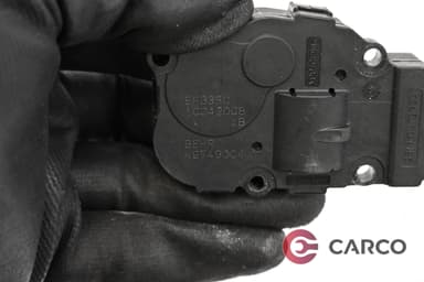 Моторче клапа парно K9749004 cB 3 за AUDI A4 седан (8K2, B8) 2.0 TDI (2007 - 2015)