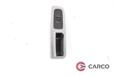 Панел копче ел стъкло преден десен за VOLVO V50 комби (MW) 2.4 D5 (2004)