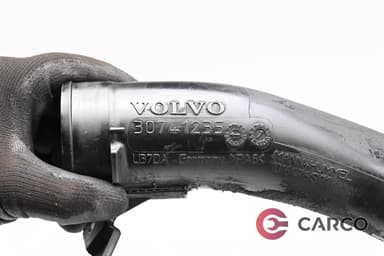 Тръба интеркулер 30741235 за VOLVO V50 комби (MW) 2.4 D5 (2004)