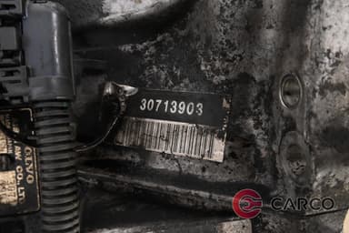 6 Степенна автоматична скоростна кутия 30713903 с модул скорости 30735596 за VOLVO V50 комби (MW) 2.4 D5 (2004)