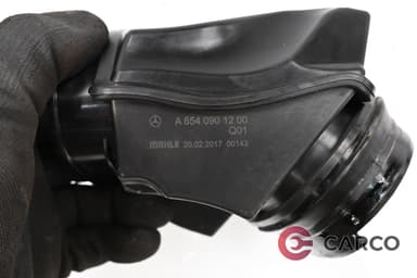Въздуховод 654 090 12 00 за MERCEDES-BENZ E-CLASS (W213) (US) E 220 d (213.004) (2016)