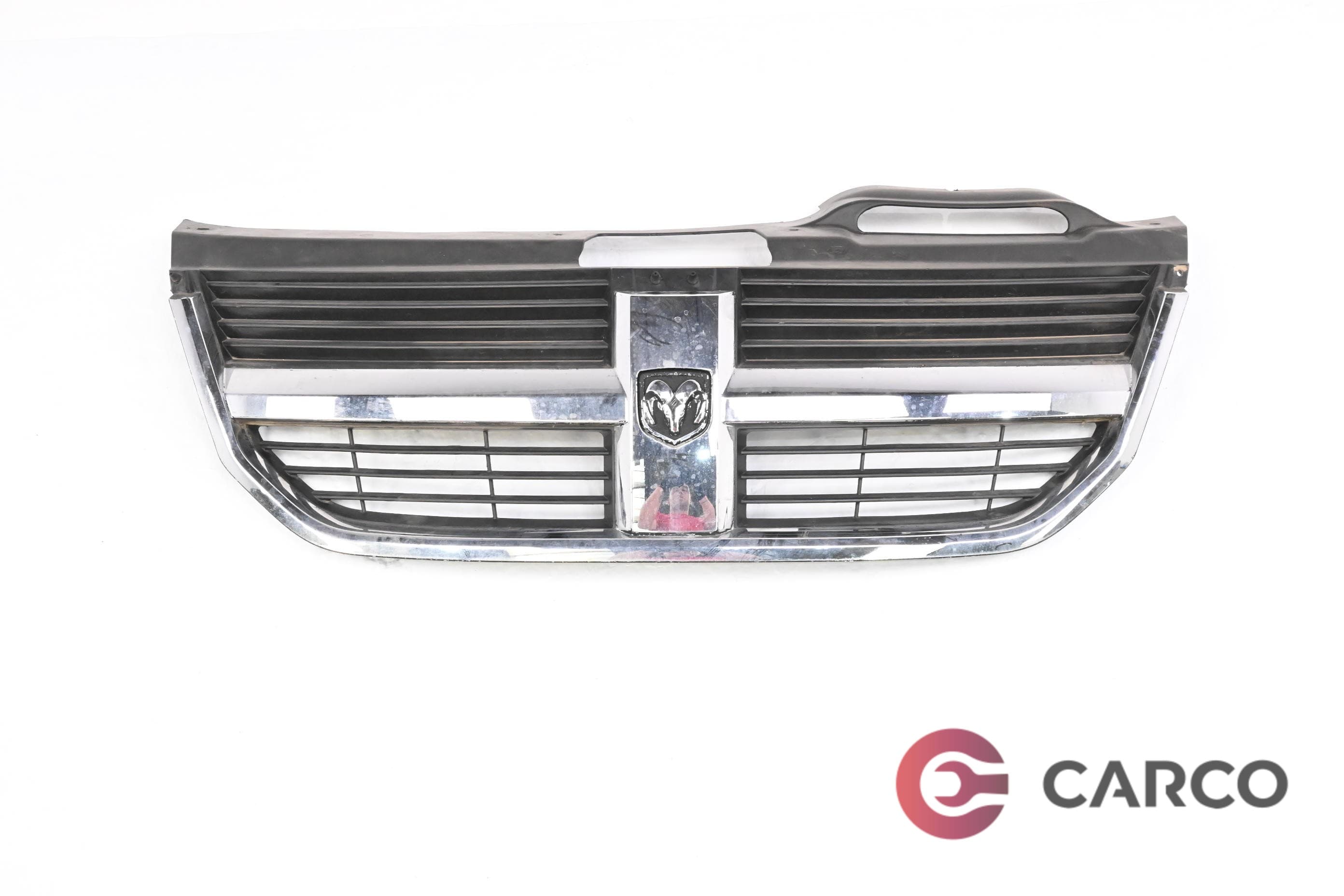 Декоративна решетка с емблема за DODGE JOURNEY 2.0 CRD (2008)