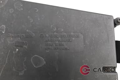 Кутия въздушен филтър 642 094 02 04 за MERCEDES-BENZ S-CLASS седан (W221) S 320 CDI (221.022, 221.122) (2005 - 2013)