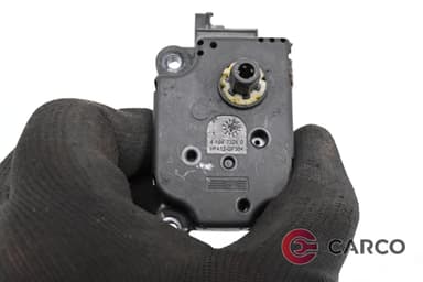 Моторче клапа парно 203 820 16 42   1 за MERCEDES-BENZ E-CLASS седан (W211) E 320 CDI (211.022) (2002 - 2009)