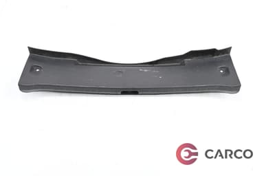 Лайсна около заключалка заден капак за TOYOTA COROLLA (ZWE18_, NZE18_, ZRE18_) 1.6 (ZRE181_, ZRE185_) (2012)