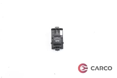 Копче ел стъкло задно ляво за TOYOTA COROLLA (ZWE18_, NZE18_, ZRE18_) 1.6 (ZRE181_, ZRE185_) (2012)