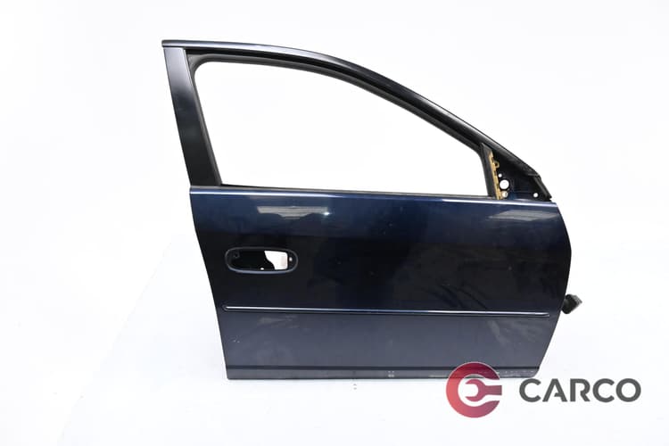 Врата предна дясна за CADILLAC CTS 2.6 (2002 - 2007)
