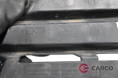Лайсна около халоген дясна за VW PASSAT CC (357) 2.0 TDI (2008 - 2012)