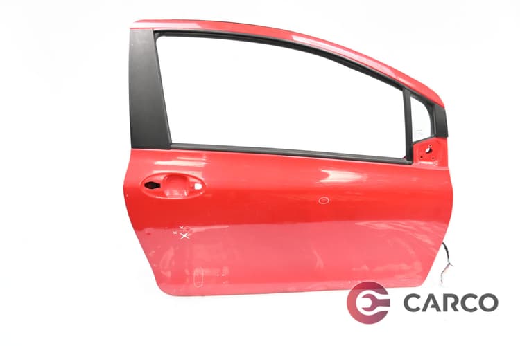 Врата дясна за TOYOTA YARIS Facelift (SCP9_, NSP9_, KSP9_, NCP9_, ZSP9_) 1.0 VVT-i (2005)