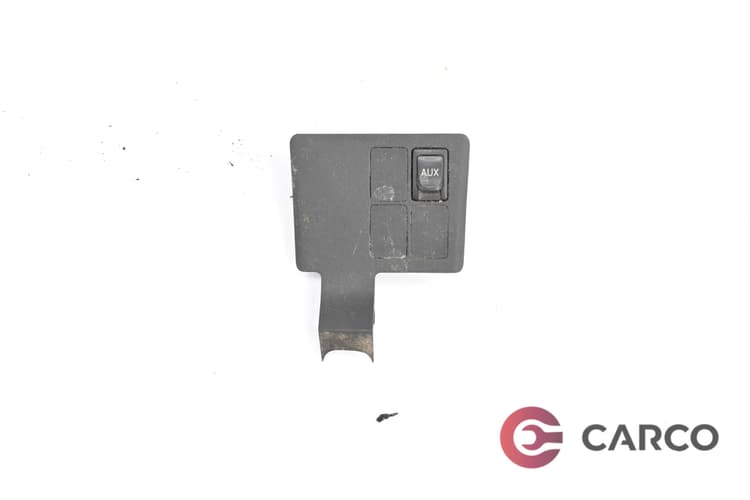 AUX за TOYOTA YARIS Facelift (SCP9_, NSP9_, KSP9_, NCP9_, ZSP9_) 1.0 VVT-i (2005)