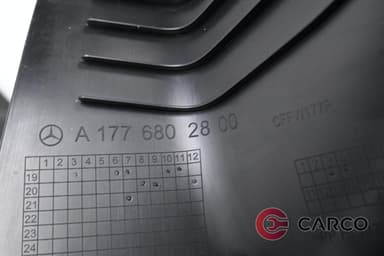 Интериорна лайсна праг преден десен 1776802800 за MERCEDES-BENZ A-CLASS Saloon (V177) A 180 (2019)