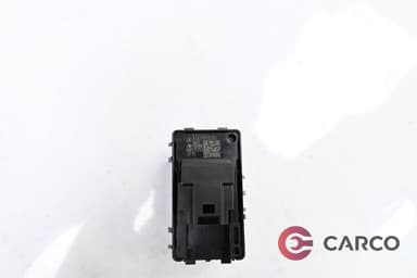 Копче ел стъкло за MERCEDES-BENZ A-CLASS Saloon (V177) A 180 (2019)