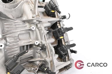 7 Степенна автоматична скоростна кутия CODE:7003702700 за MERCEDES-BENZ A-CLASS Saloon (V177) A 180 (2019)