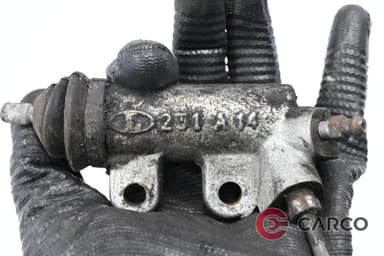 Долна помпа съединител за TOYOTA RAV 4 Mk II (CLA2_, XA2_, ZCA2_, ACA2_) 2.0 D-4D 4WD (2000 - 2005)