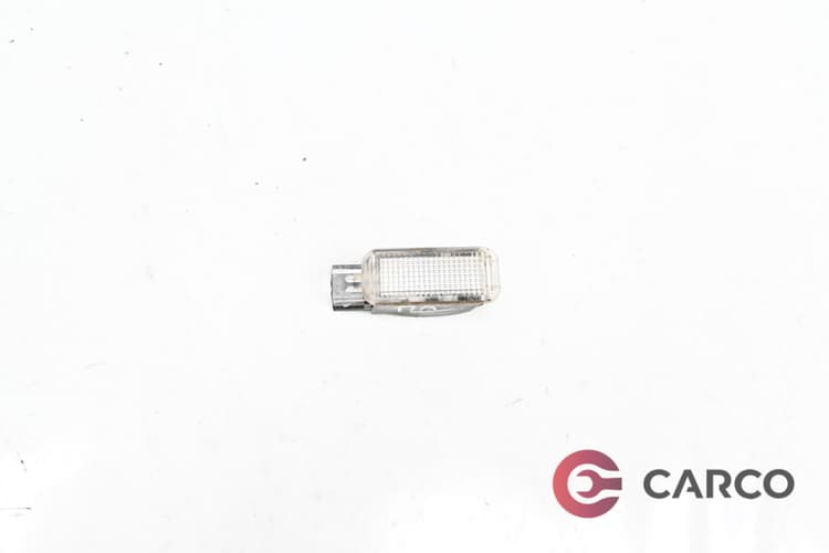 Плафон малък за AUDI A4 седан (8K2, B8) 2.0 TDI (2007 - 2015)
