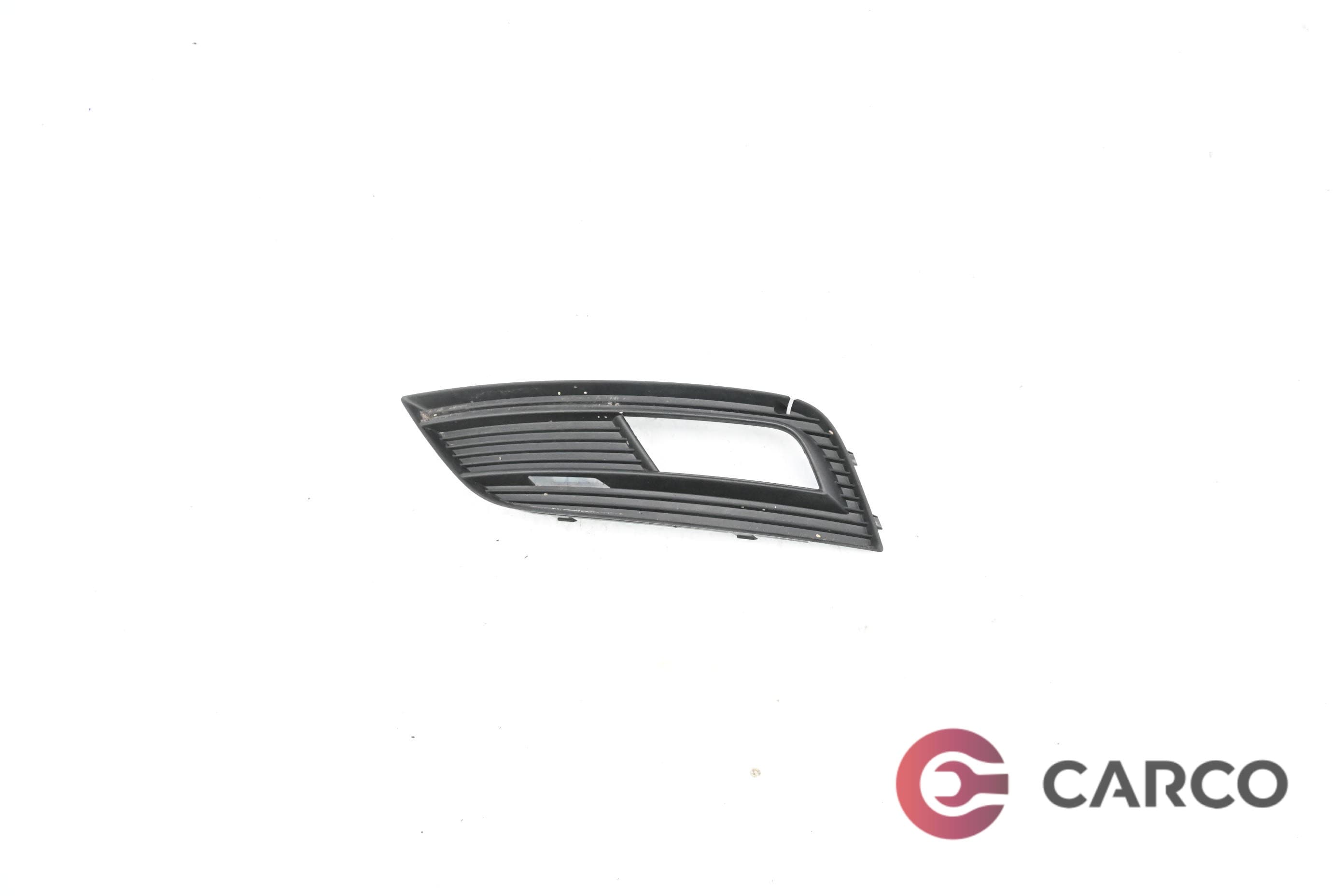 Лайсна около халоген лява за AUDI A4 седан (8K2, B8) 2.0 TDI (2007 - 2015)
