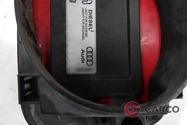 Вратичка резервоар с капачка за AUDI A4 седан (8K2, B8) 2.0 TDI (2007 - 2015)