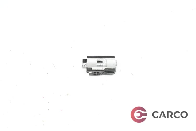 Модул заключване волан 8K0905852C за AUDI A4 седан (8K2, B8) 2.0 TDI (2007 - 2015)