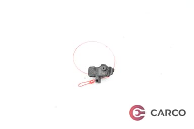 Машинка централно заключване 8K0862153F за AUDI A4 седан (8K2, B8) 2.0 TDI (2007 - 2015)
