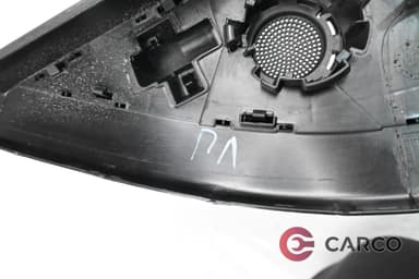 Лайсна около стъкло предно ляво за AUDI A4 седан (8K2, B8) 2.0 TDI (2007 - 2015)