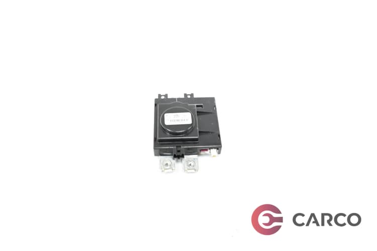 Усилвател антена 204 870 27 89 за MERCEDES-BENZ C-CLASS T-Model (S204) C 250 CDI (204.203) (2007 - 2014)