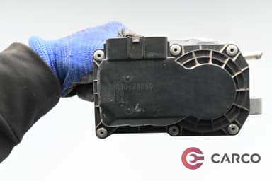 Дросел клапа 22030 28050 за TOYOTA AVENSIS хетчбек (T25) 2.0 (2003 - 2008)