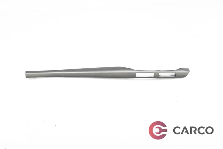 Интериорна лайсна 55475 05010 за TOYOTA AVENSIS хетчбек (T25) 2.0 (2003 - 2008)