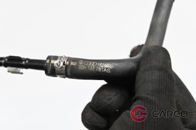Вакуумен маркуч гориво 06H 133 781 за AUDI A5 кабриолет (8F7) 2.0 TFSI quattro (2009)